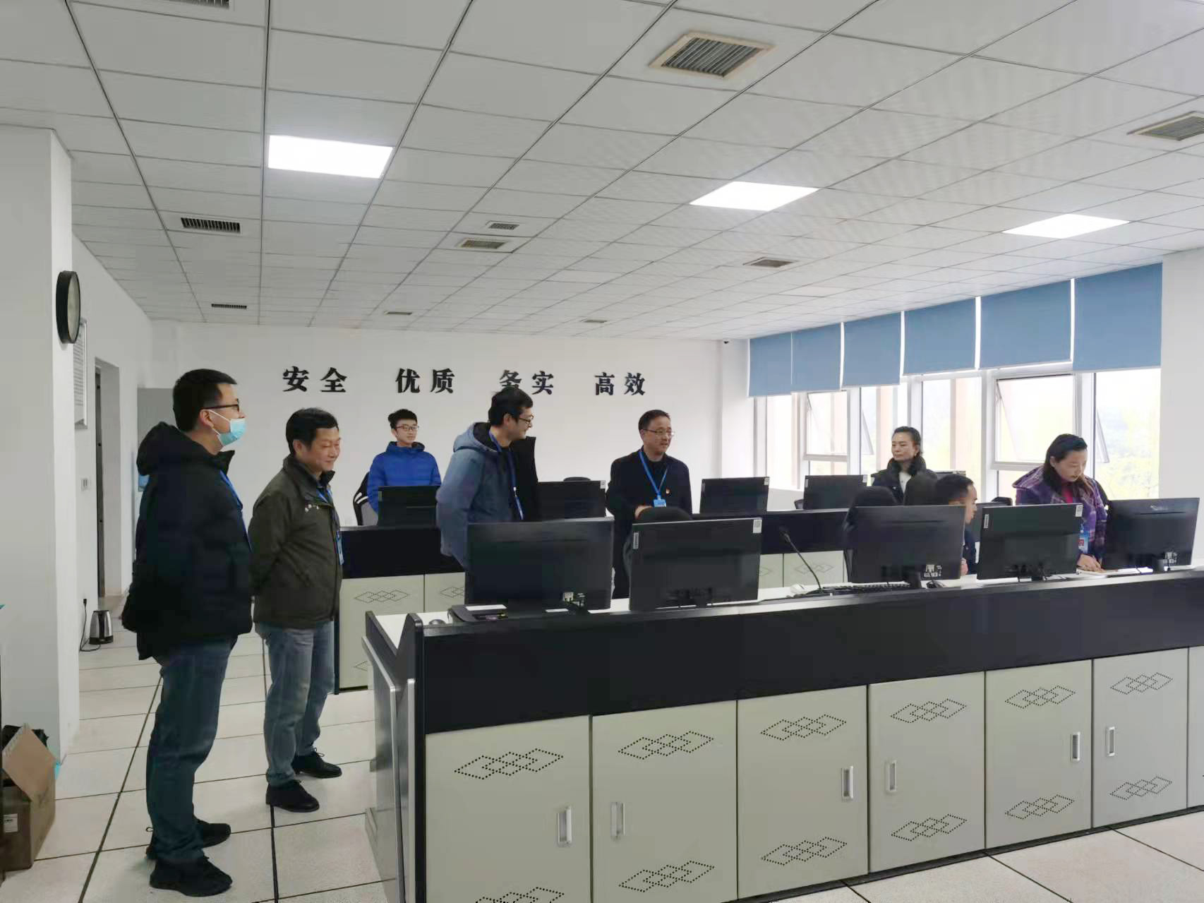 集團公司黨委書記、董事長周燕賓調(diào)研水廠安全生產(chǎn)等工作